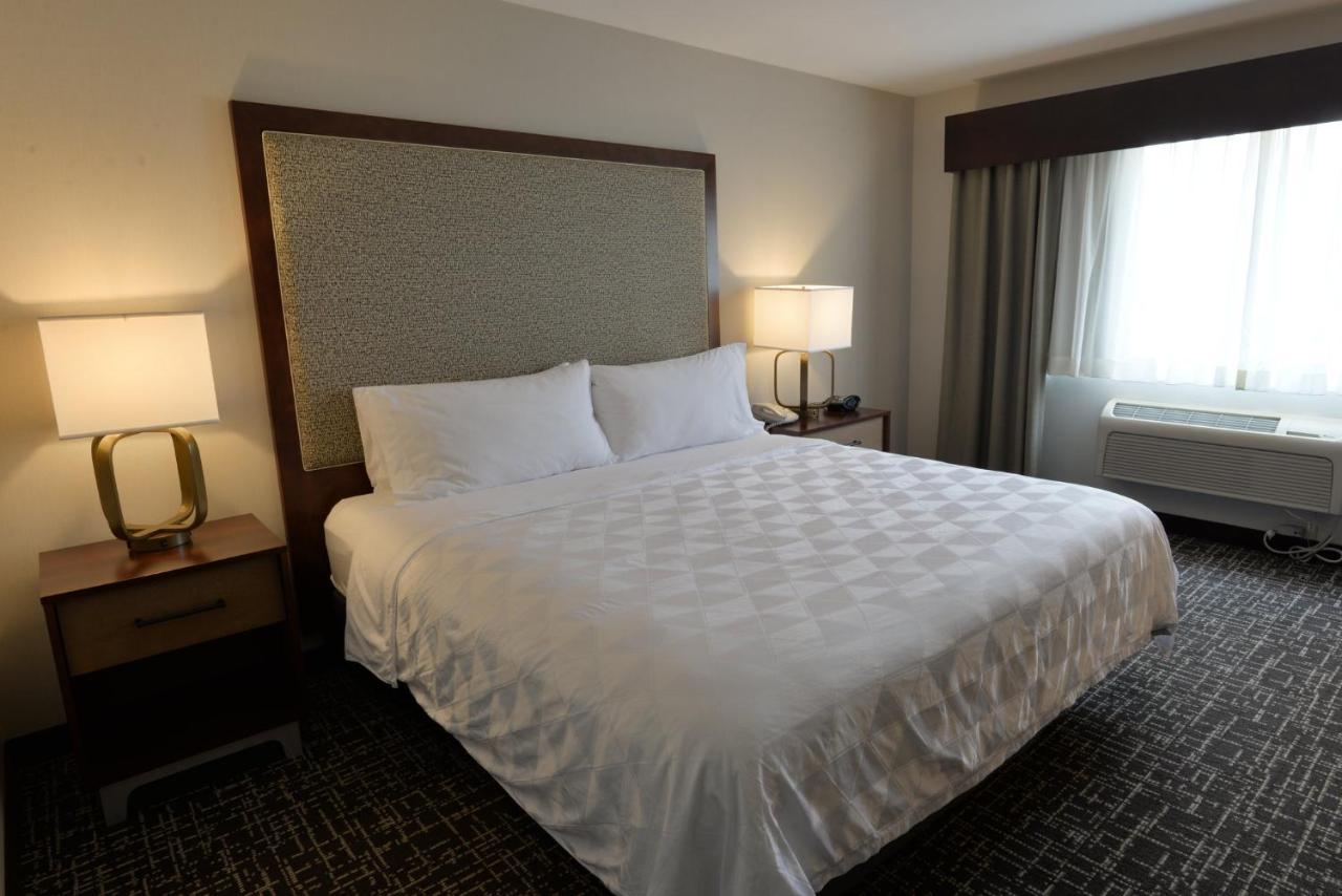 Holiday Inn Hotel & Suites Minneapolis-Lakeville By Ihg Екстер'єр фото