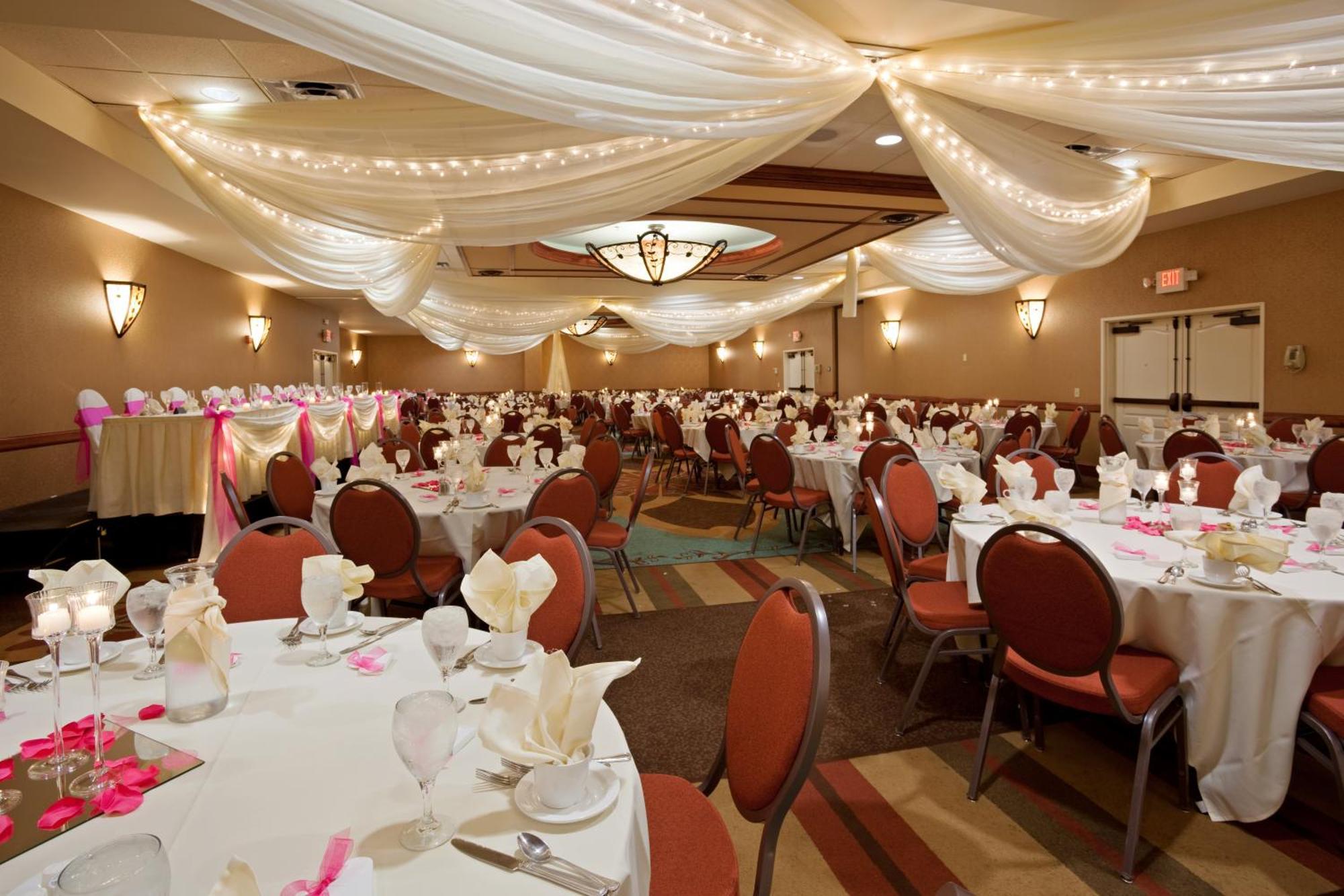 Holiday Inn Hotel & Suites Minneapolis-Lakeville By Ihg Екстер'єр фото